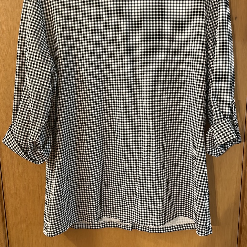 J. McLaughlin Women’s Gingham Button Down Knit Shirt Black White Size Large - Picture 10 of 11